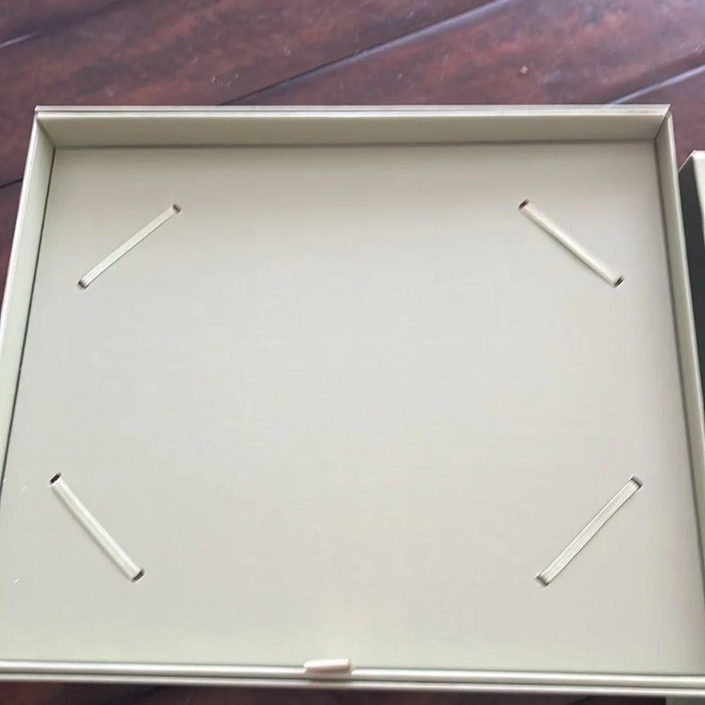 COPY - COPY - Van Cleff box